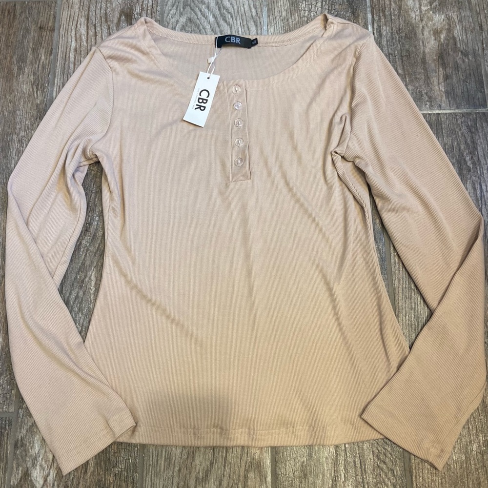 Nwt CBR Henley